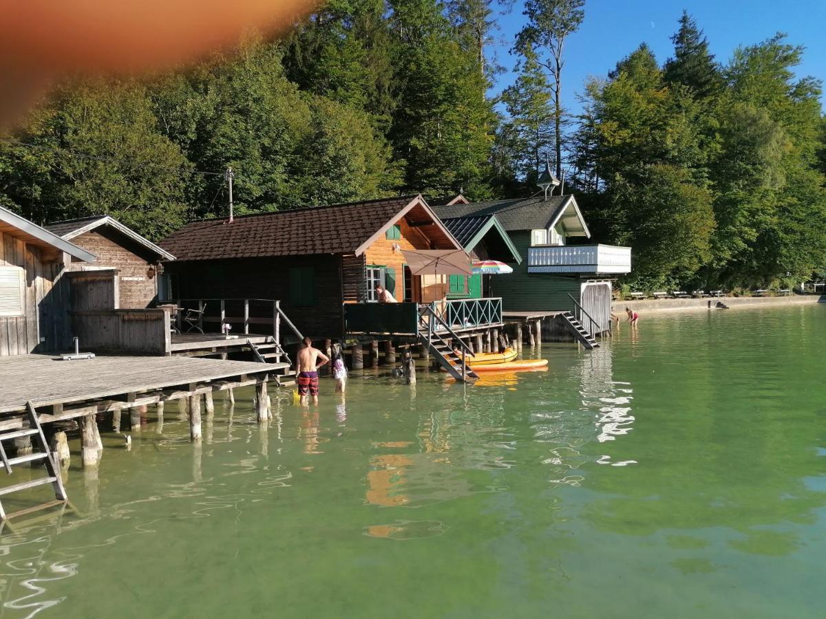 Wunderschoene Ferienwohnung Mit Seeblick Zell am Moos Exterior photo